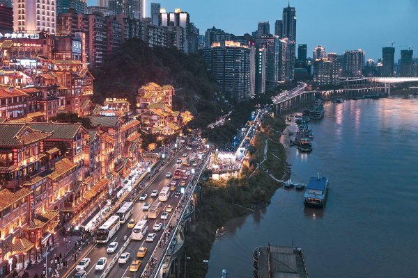 乐众盈 灯火浮山水，夜色映重庆——山城越夜越美丽